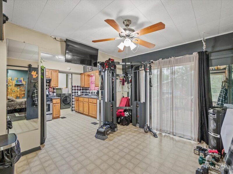 2119 Cherry Avenue Hanover Park IL 60133