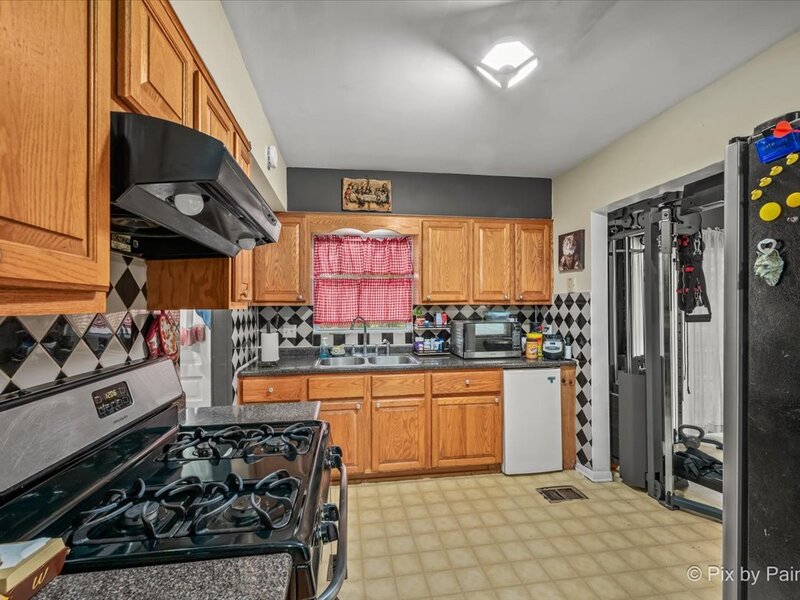 2119 Cherry Avenue Hanover Park IL 60133