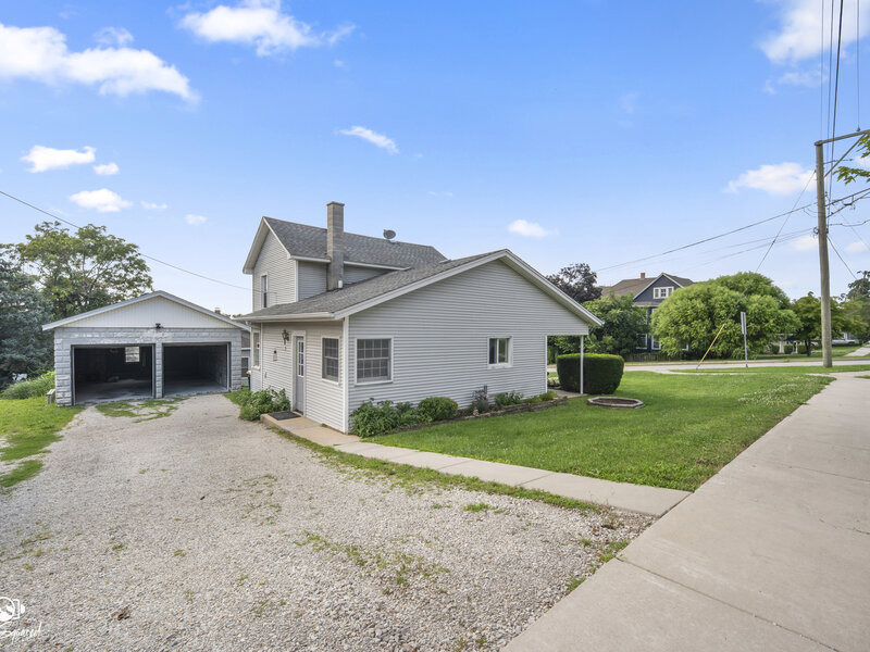 119 E 17th Street Lockport IL 60441