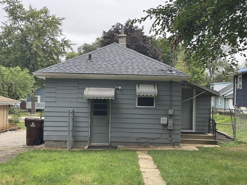 219 Sw Circle Drive Joliet IL 60433