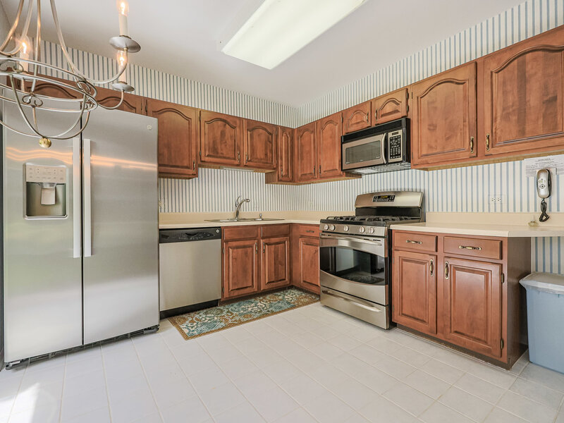407 Town Place Circle Buffalo Grove IL 60089