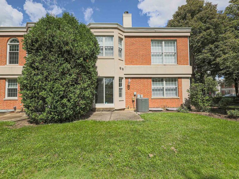 407 Town Place Circle Buffalo Grove IL 60089