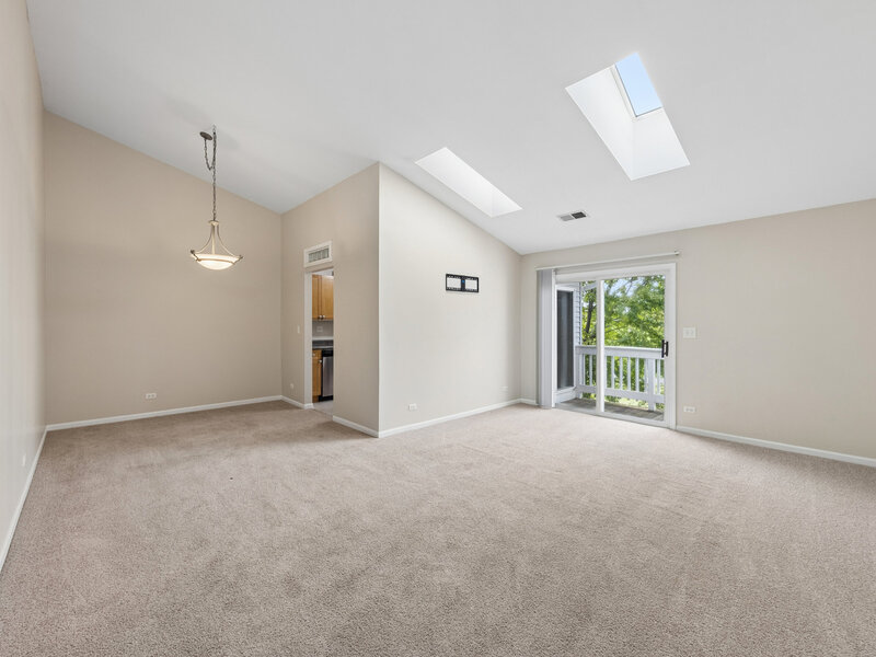 240 Ashbury Lane Roselle IL 60172