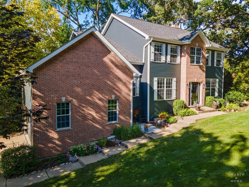 399 Asbury Avenue Fox River Grove IL 60021