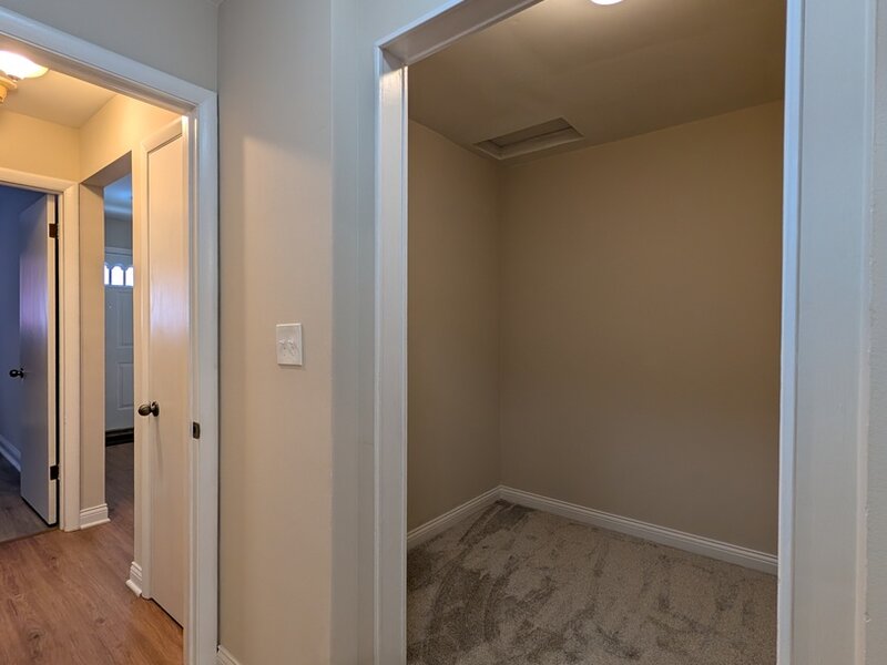 1958 W Morse Avenue Chicago IL 60626