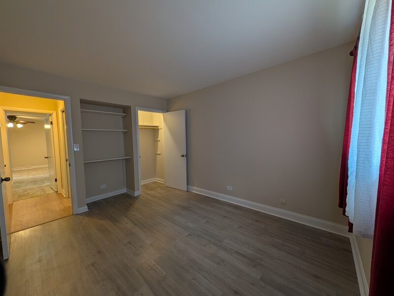 1958 W Morse Avenue Chicago IL 60626
