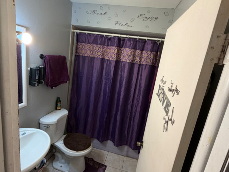 1135 E 159th Place South Holland IL 60473