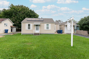 Photo of 609 N Frolic Avenue Waukegan IL 60085