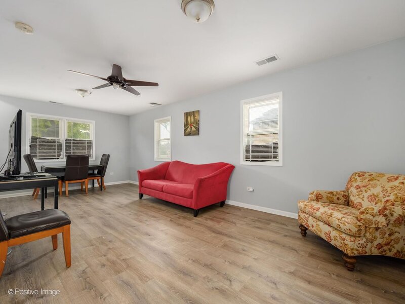 15709 Lexington Avenue Harvey IL 60426