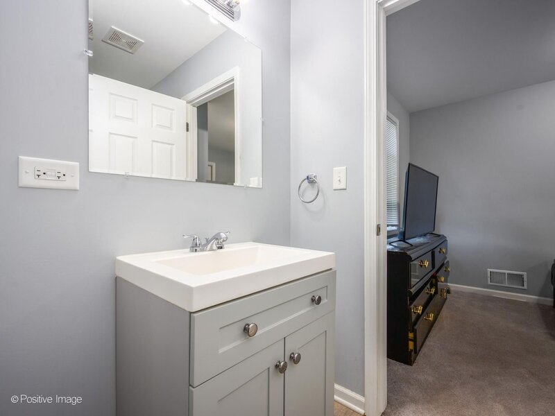 15709 Lexington Avenue Harvey IL 60426