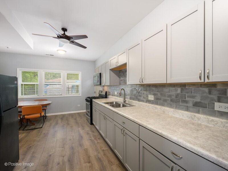 15709 Lexington Avenue Harvey IL 60426