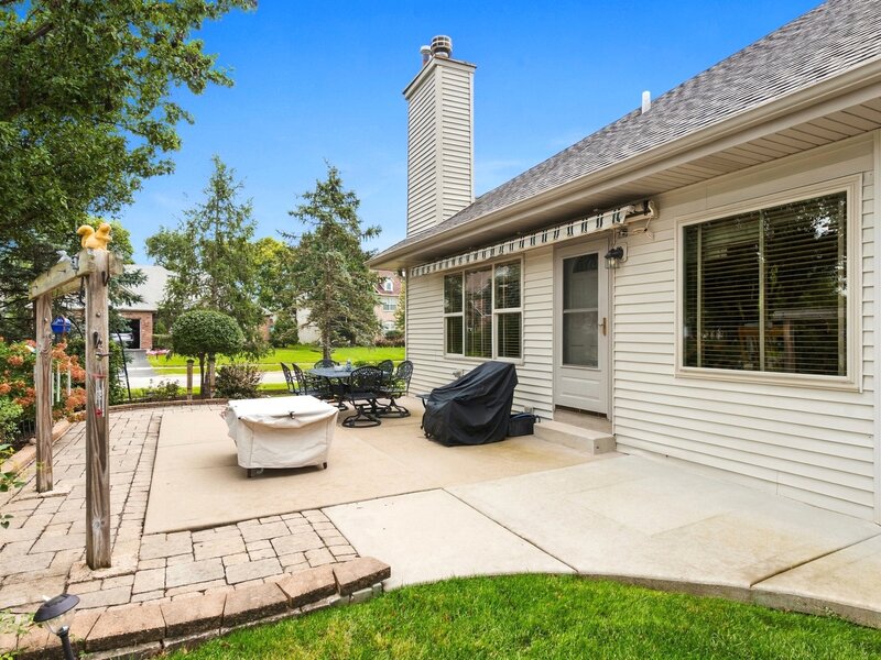 781 Arrowhead Drive Yorkville IL 60560