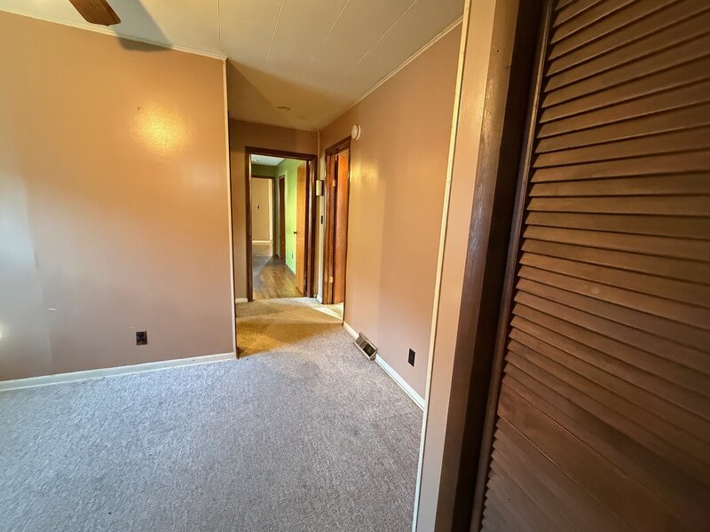 2010 Latham Street Rockford IL 61103