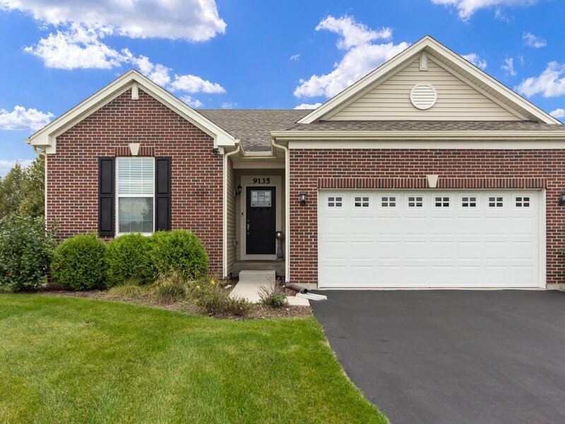 9135 Nash Court Huntley IL 60142