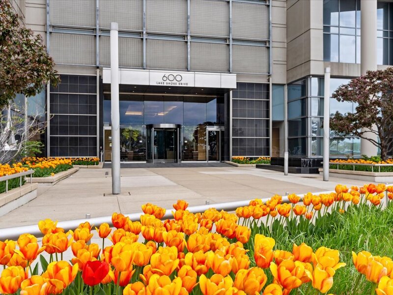 600 N Lake Shore Drive Chicago IL 60611