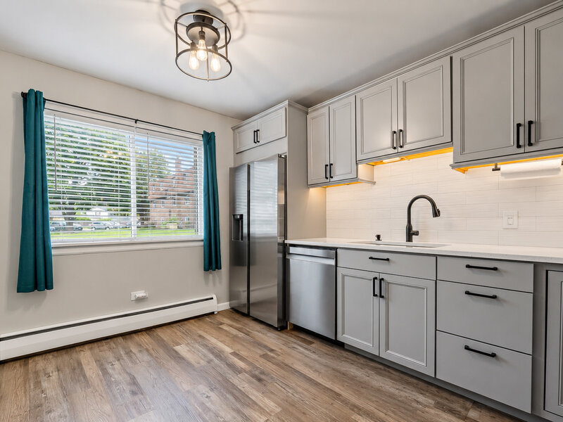 113 Boardwalk Street Elk Grove Village IL 60007