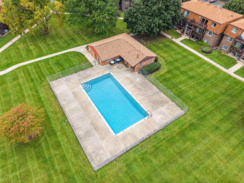 113 Boardwalk Street Elk Grove Village IL 60007