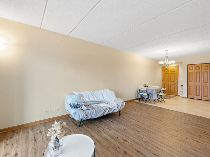 6559 W George Street Chicago IL 60634