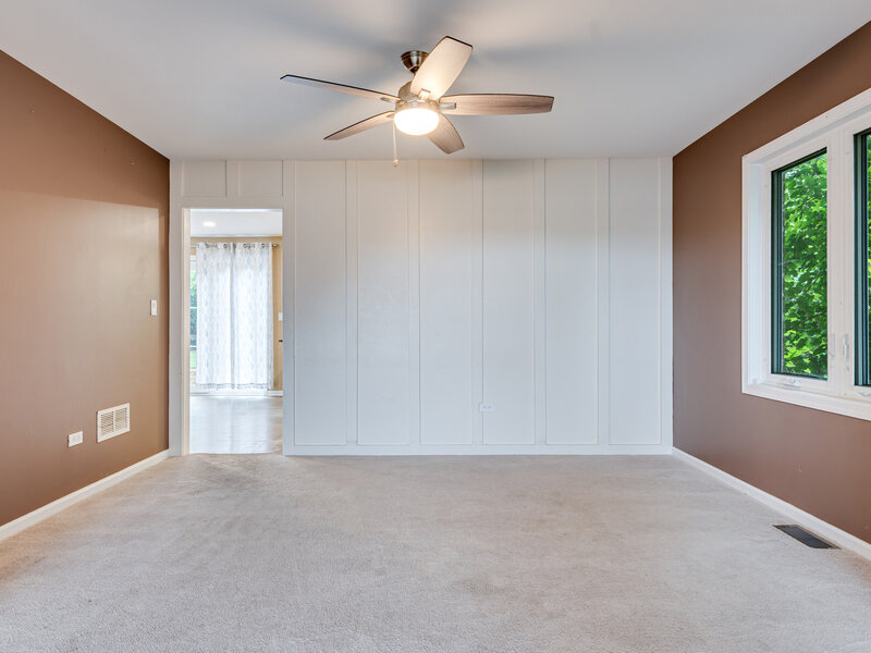 1124 Covington Drive Lemont IL 60439