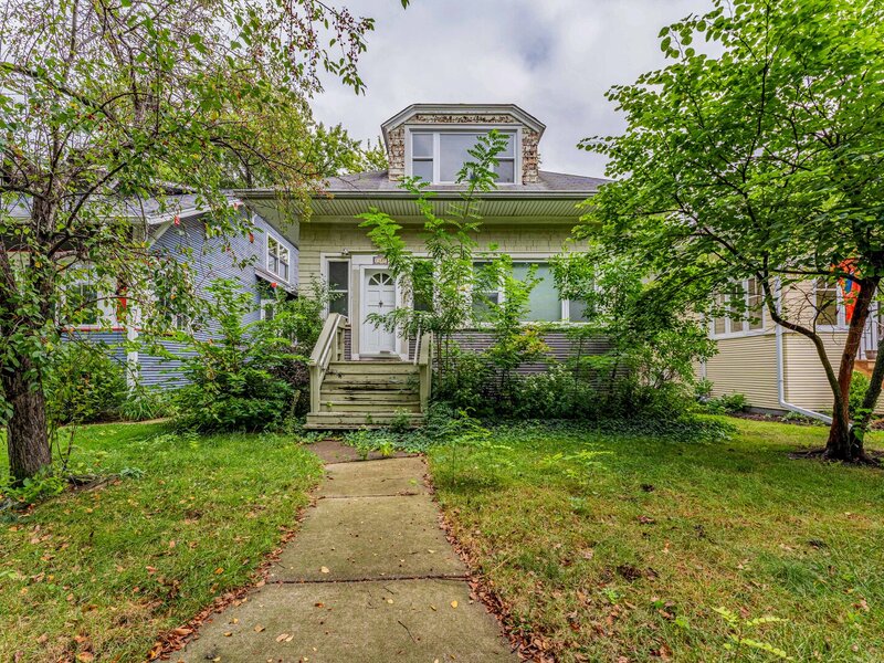 718 N Ridgeland Avenue Oak Park IL 60302