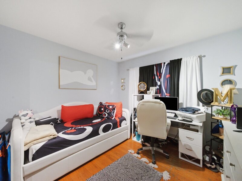 2847 N Moody Avenue Chicago IL 60634