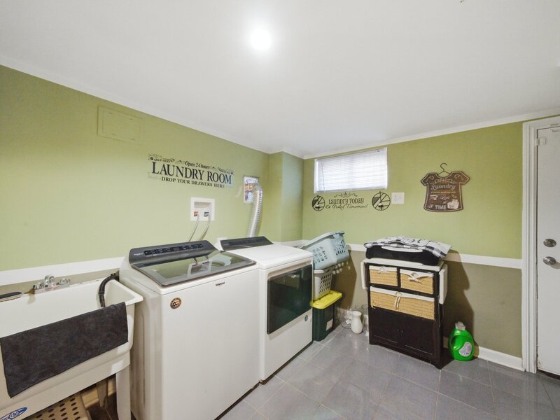 2847 N Moody Avenue Chicago IL 60634