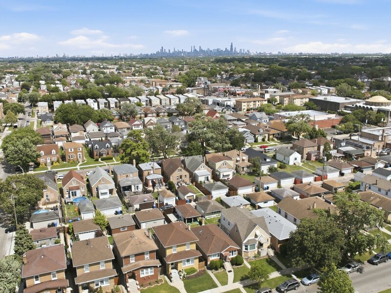 2847 N Moody Avenue Chicago IL 60634
