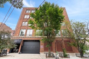 Photo of 3323 N Paulina Street Chicago IL 60657 Unit 3E