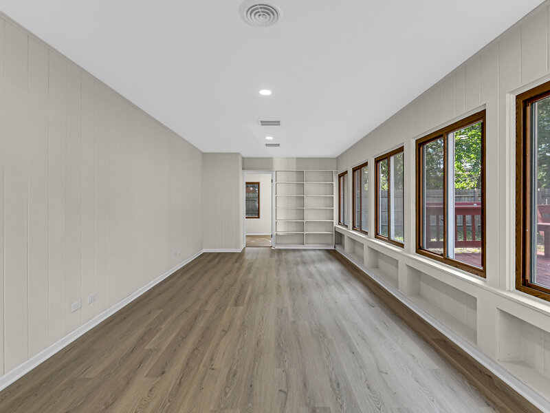 350 Oakwood Street Park Forest IL 60466