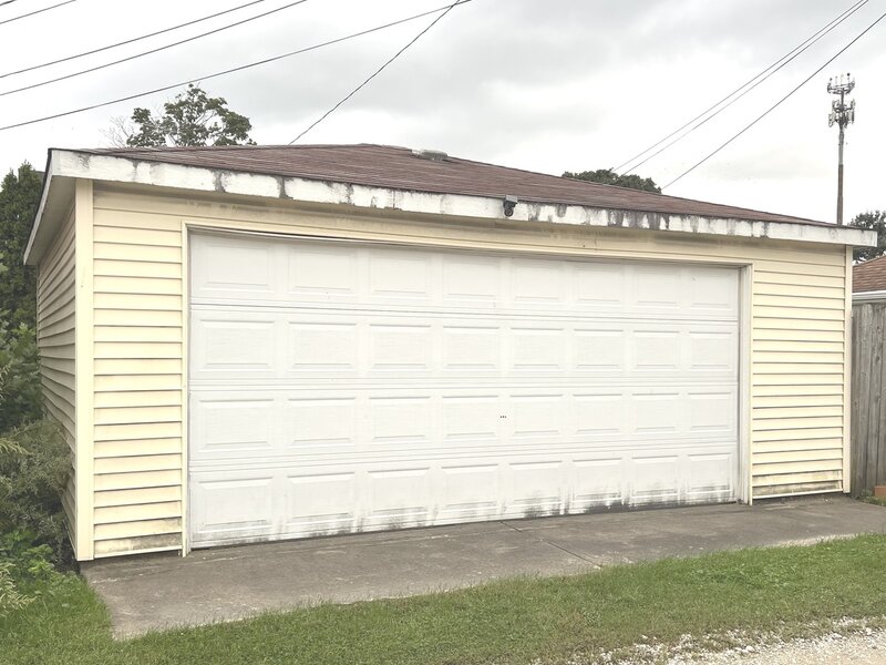 7220 W 59th Street Summit IL 60501
