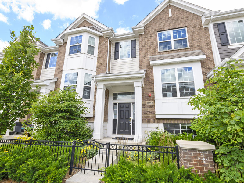 9242 143rd Street Orland Park IL 60462