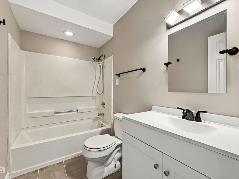 457 Sioux Drive Bolingbrook IL 60440