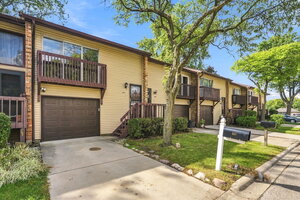 Photo of 457 Sioux Drive Bolingbrook IL 60440
