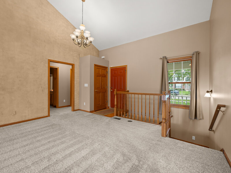 1338 Foxbend Drive Sycamore IL 60178