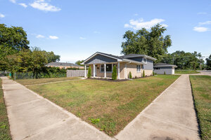 Photo of 14057 S Hoxie Avenue Burnham IL 60633