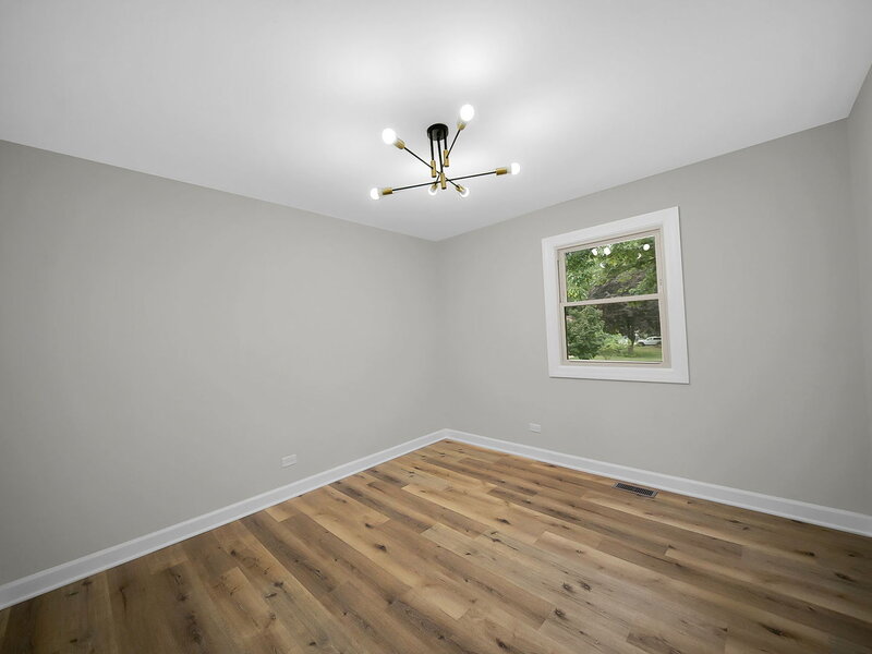 132 N Pinecrest Road Bolingbrook IL 60440