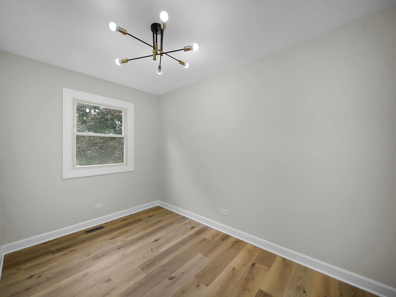 132 N Pinecrest Road Bolingbrook IL 60440