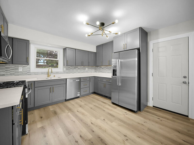 132 N Pinecrest Road Bolingbrook IL 60440