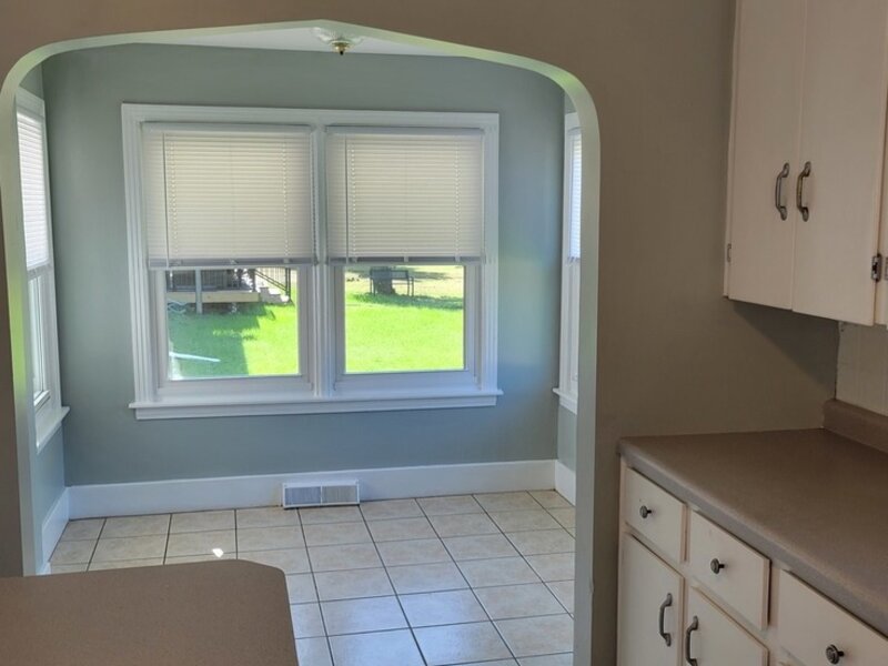 1734 Davie Street Davenport IA 52804