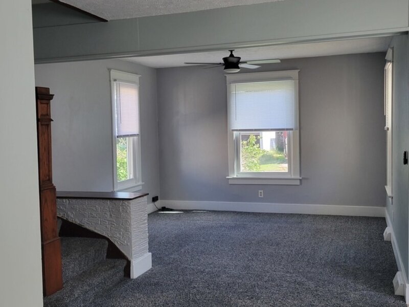 1734 Davie Street Davenport IA 52804