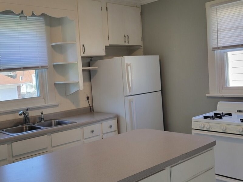 1734 Davie Street Davenport IA 52804