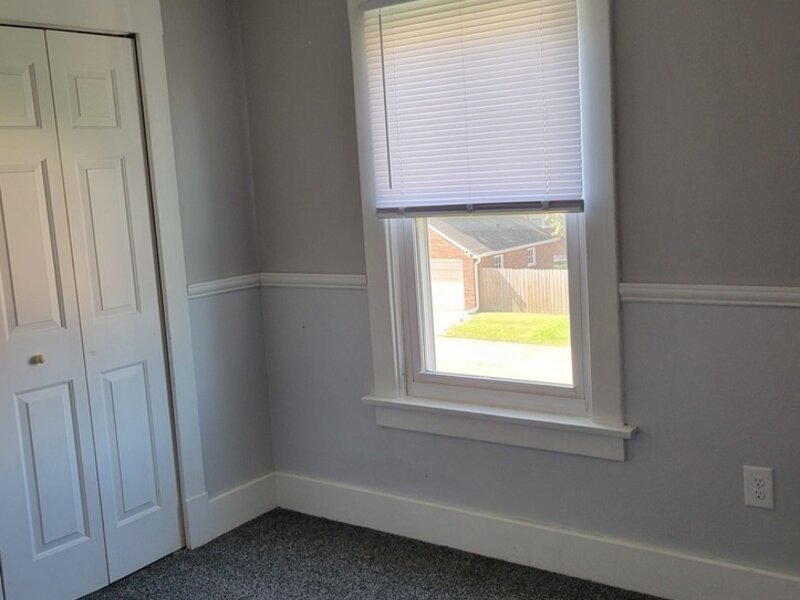 1734 Davie Street Davenport IA 52804