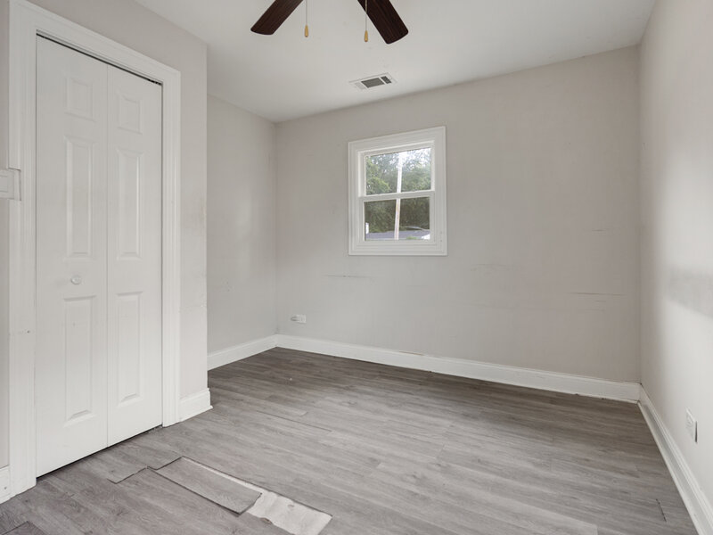 205 Hereford Drive Steger IL 60475