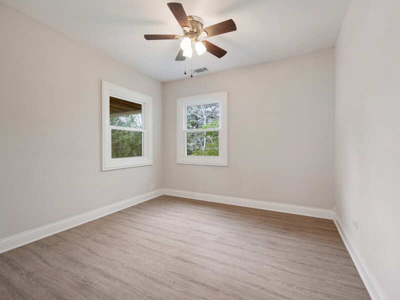 205 Hereford Drive Steger IL 60475