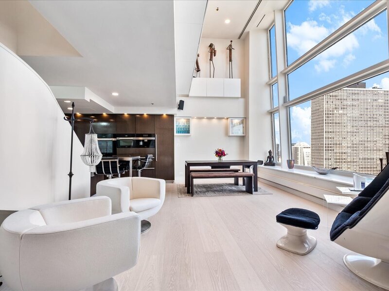 161 E Chicago Avenue Chicago IL 60611