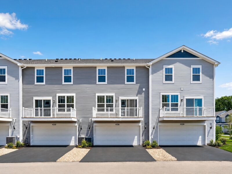 402 Cold Spring Street Algonquin IL 60102