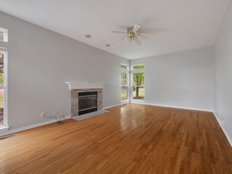 1451 Richmond Lane Algonquin IL 60102