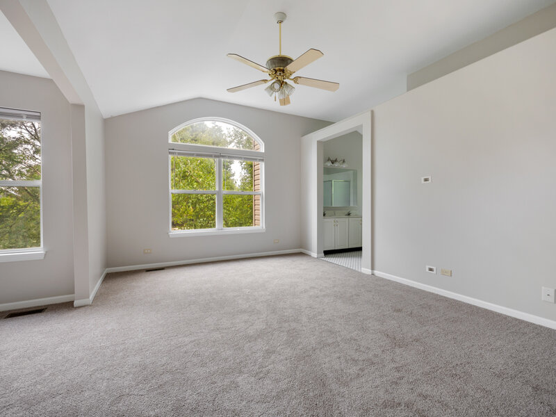 1451 Richmond Lane Algonquin IL 60102
