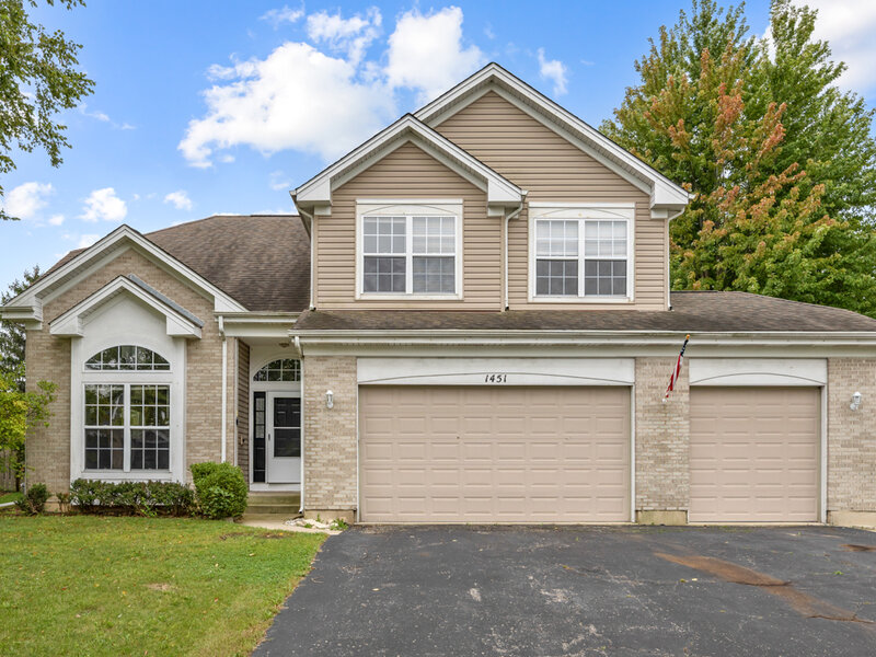 1451 Richmond Lane Algonquin IL 60102