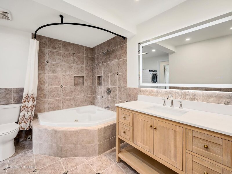 10130 S 84th Terrace Palos Hills IL 60465